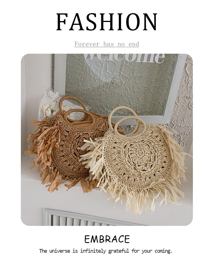 Hollow Straw Tassel Handbag